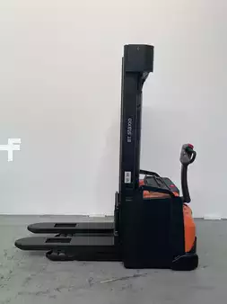 Hochhubwagen 2019  Toyota SWE160 (1)