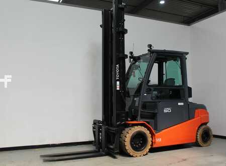 Elektro 4 Rad 2019  Toyota 8FBMT50 (1)
