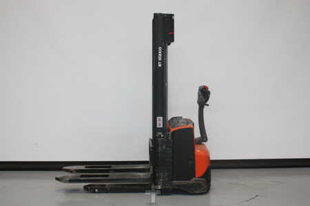 Pinontavaunu 2019  Toyota SWE120 (1)