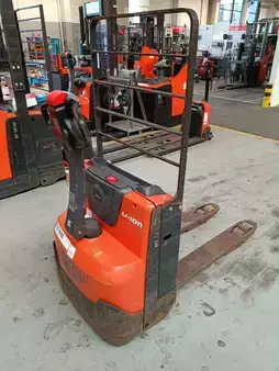 Låglyftare El 2020  Toyota LWE140 (1)