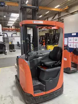 Schubmaststapler 2020  Toyota RRE140H (1)