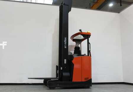 Reach Trucks 2020  Toyota RRE160HE (1)