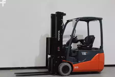 Carrelli elettrici 3 ruote 2020  Toyota 8FBE16T *sofort verfügbar* (1)