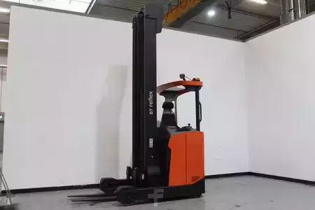 Schubmaststapler 2020  Toyota RRE160HE (1)
