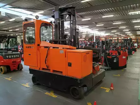 Carretilla de 4 vías 2020  HUBTEX MQ40 (2)