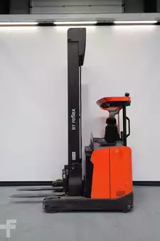 Schubmaststapler 2020  Toyota RRE160HE (1)