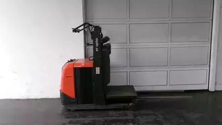 Horisontal ordreplukker 2020  Toyota OSE100W (1)