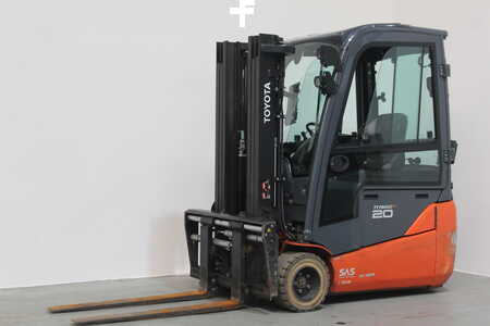 Elektromos 3 kerekű 2020  Toyota 8FBE20T (1)