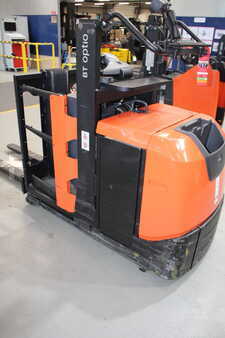 Toyota OSE100