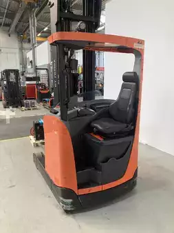 Carretilla retráctil 2020  Toyota RRE140H (1)