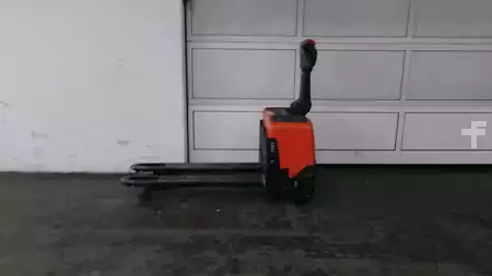 Elektromos emelőkocsik 2021  Toyota LWE130 (1)