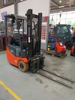 Elektro tříkolové VZV 2021  Toyota 7FBEST10 (1)