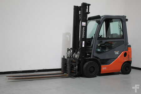 LPG Forklifts 2021  Toyota 02-8FGF15 (1)