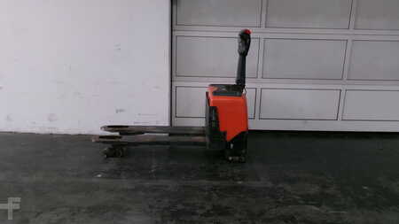 Låglyftare El 2022  Toyota LWE130 (1)