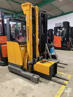 Työntömastotrukki 2003  Jungheinrich ETV110 (1)