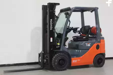 Gas gaffeltruck 2022  Toyota 02-8FGF18 *TOP-DEAL* (1)
