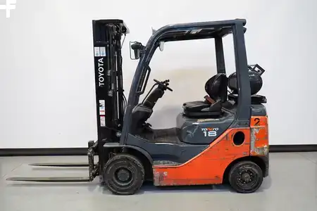 LPG heftrucks 2023  Toyota 02-8FGF18 (1)