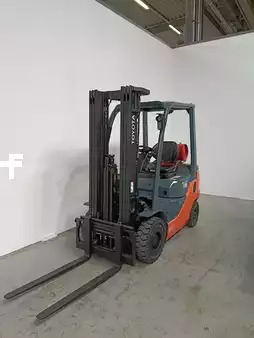 Gas gaffeltruck 2023  Toyota 02-8FGF18 *sofort verfügbar* (1)