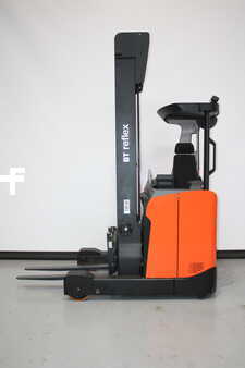Carrelli retrattili 2024  Toyota RRE160HE (1)