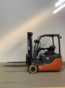 Carrelli elettrici 3 ruote 2024  Toyota 8FBE16T *sofort verfügbar* (1)