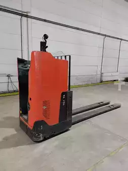 Pallettrucks met zitplaats 2024  Toyota LSI200 (1)