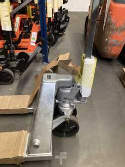 Haarukkavaunu 2024  Toyota LHM230G (1)