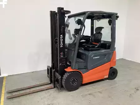 Carrelli elettrici 4 ruote 2025  Toyota 9FBMK20T (1)