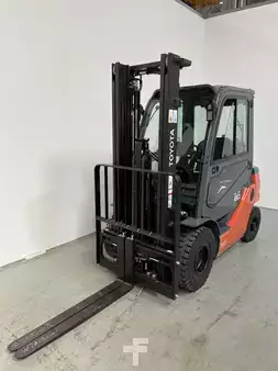 Carrelli elevatori GPL 2026  Toyota 02-8FGF20 *sofort verfügbar* (1)