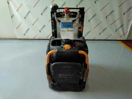 Stackers Stand-on 2012  Crown DT-3000EF (2) 
