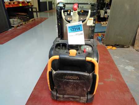 Stackers Stand-on 2012  Crown DT-3000EF (2) 