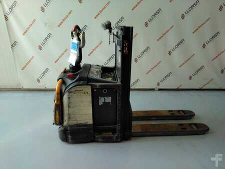 Stackers Stand-on 2012  Crown DT-3000EF (2)