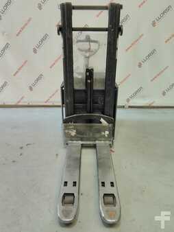 Stackers Stand-on 2013  Crown DT-3000MF (6)