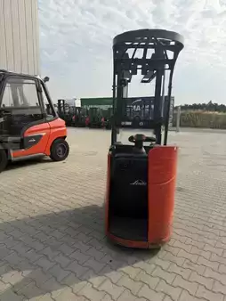 Wózki do komisjonowania pionowego  Linde D12 HP (8)