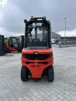 Carrello elevatore diesel 2023  Linde H30D-01 (5)