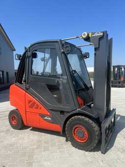 Carrello elevatore diesel 2015  Linde H30D-02 (1)