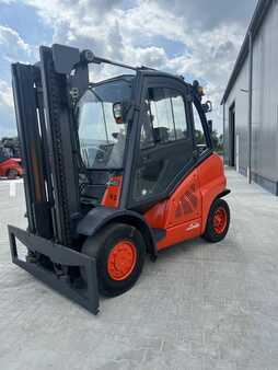 Diesel Forklifts 2010  Linde H45D-01 (1)