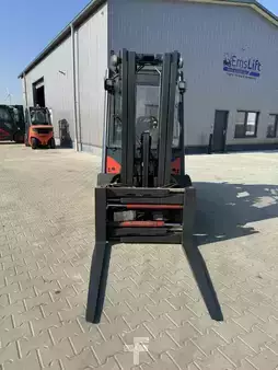 Diesel Forklifts 2018  Linde H30D-02 (2)
