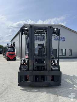 Diesel heftrucks 2017  Linde H70D-03 (2)