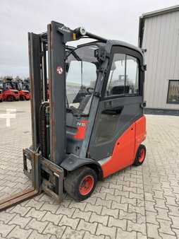 Diesel gaffeltruck 2013  Linde H16D-01 (1)