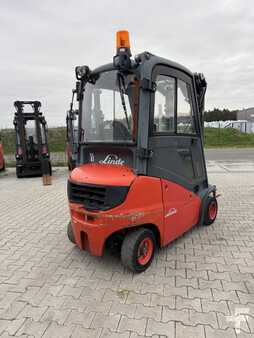 Diesel gaffeltruck 2013  Linde H16D-01 (4)