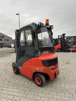 Diesel gaffeltruck 2013  Linde H16D-01 (6)