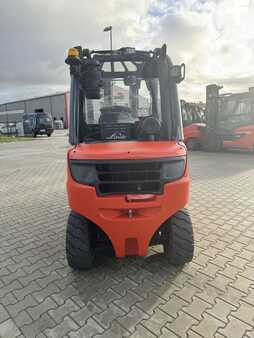 Diesel Forklifts 2013  Linde H25D-02 (5)