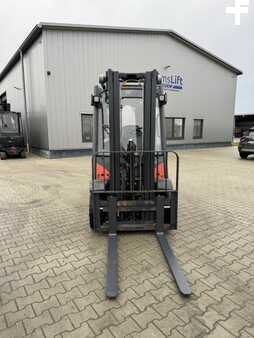 Diesel Forklifts 2019  Linde H25D-02 (2)