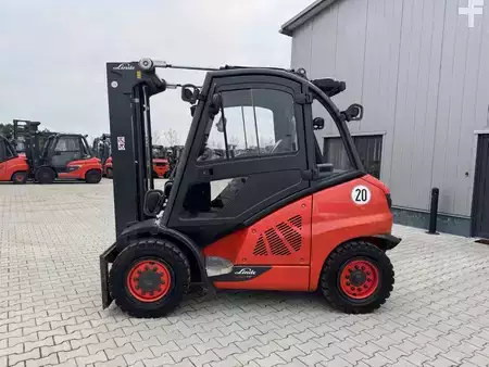 Diesel gaffeltruck 2018  Linde H40D-02 (8)