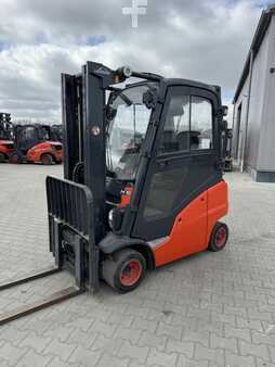 Carretilla elevadora diésel 2012 Linde H18D-01 (1)