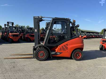 Wózki widłowe diesel 2020  Linde H40D-02 (9)