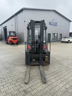 Dieselový VZV 2015  Linde H30D-02 (2)