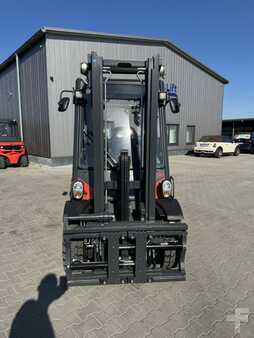 Dieselstapler 2017  Linde H30D-02 (2)