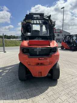 Carretilla elevadora diésel 2015  Linde H50D-02 (5)