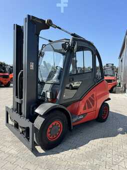 Chariots élévateurs diesel 2013  Linde H50D-02 (1)